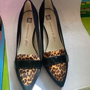 Anne Klein Heels fur leopard